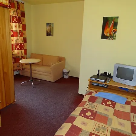 Privat Podlesom * Késmárk