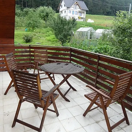 Privat Podlesom 케즈마라크